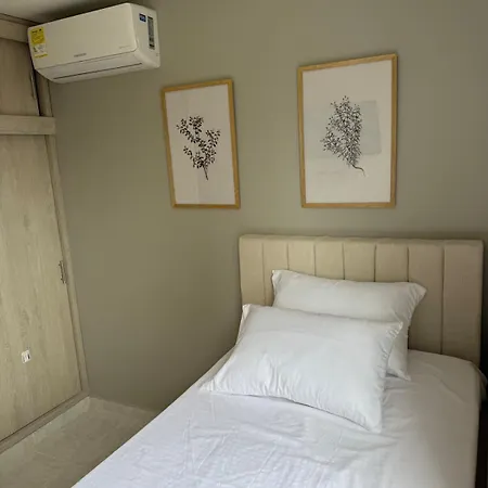 Cozy Stay, Near Beach, Walled Cartagena