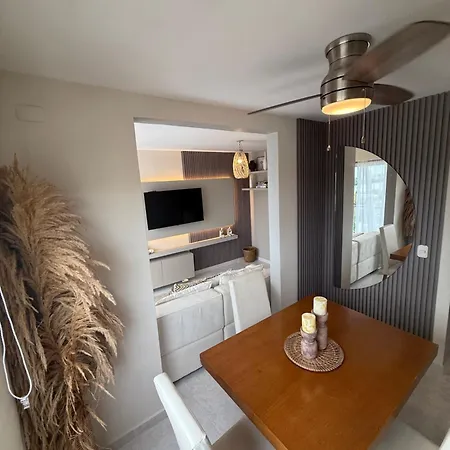 Apartment Cozy Stay, Near Beach, Walled